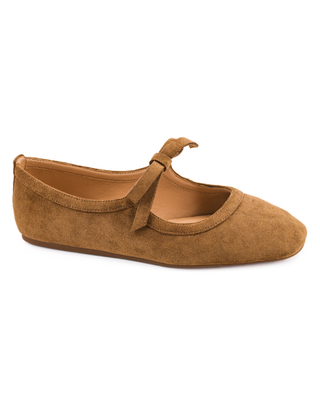 Camel brown velvet Mary Jane ballet flat with pointed toe and bow-tie strap detail.