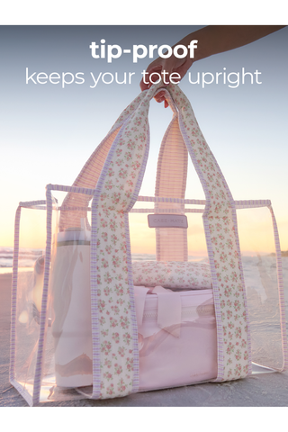 Case-Mate Quilted Ditsy Floral Jelly Tote showing its wide, flat, tip-proof base.